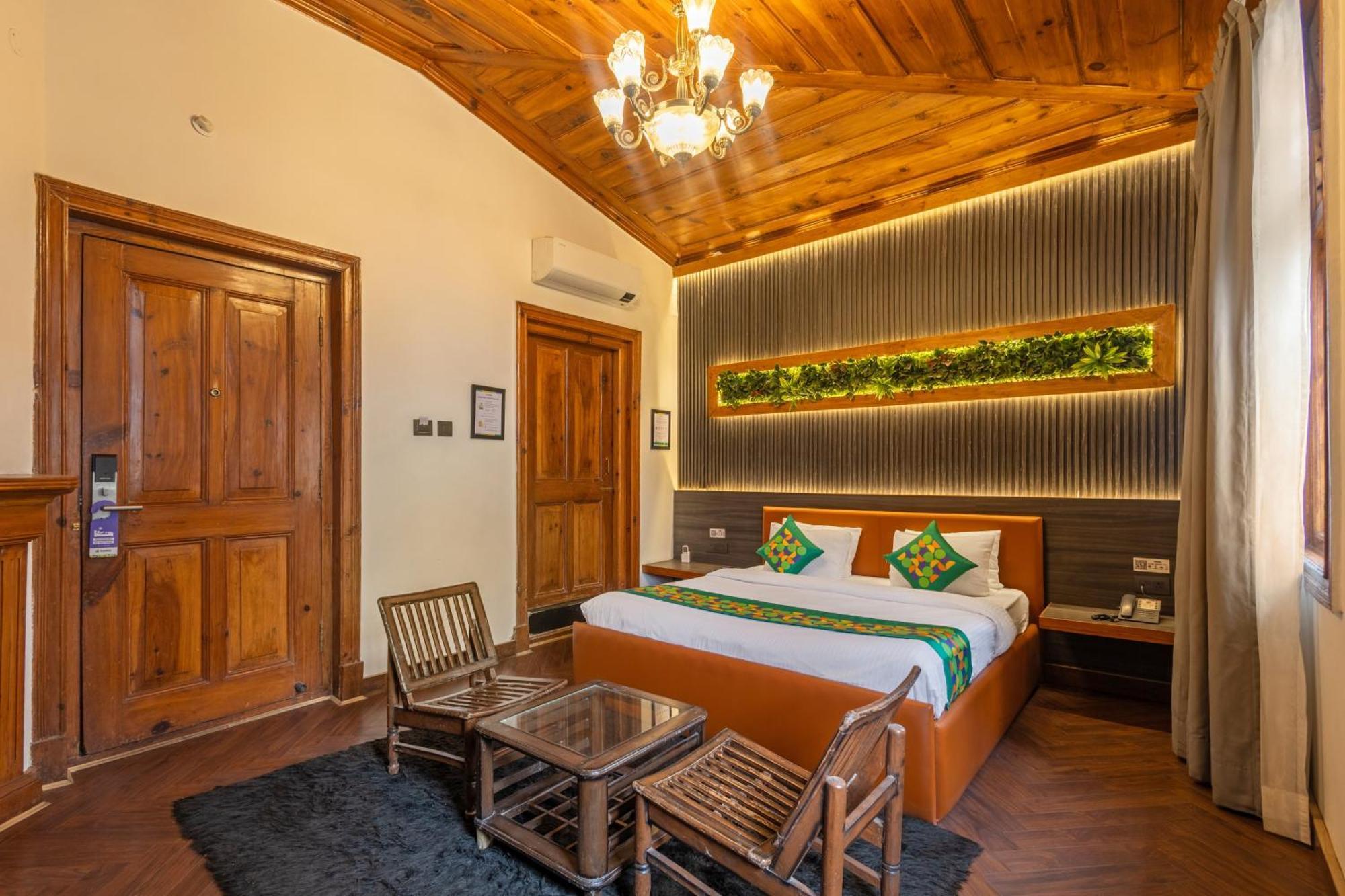 Treebo Premium Torrentium - A Heritage Hotel Shimla Bagian luar foto